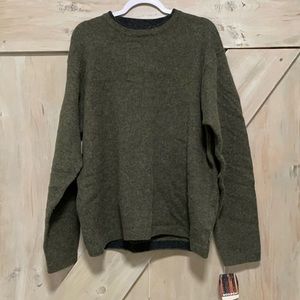 Woolrich sweater